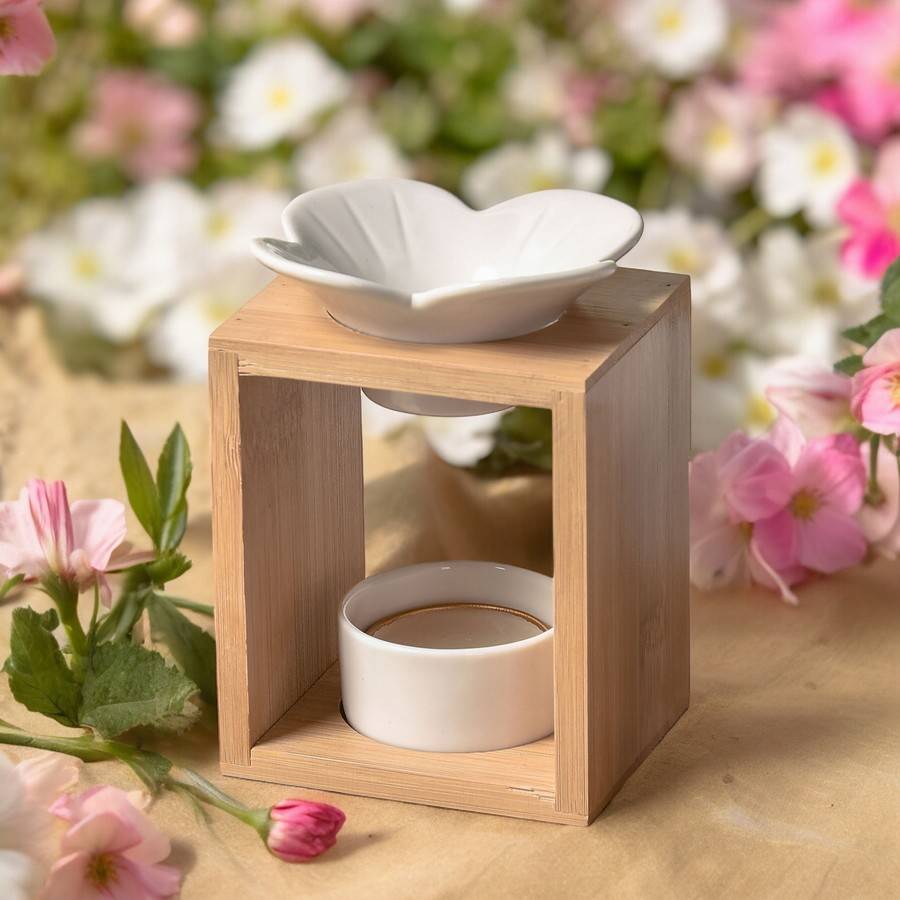 Brûle Parfum Plumeria - Brûleur Fondant Parfumé – Diffuseur Huile Essentielle – Brûleur en céramique et bambou - H: 12cm - Zen'Arôme