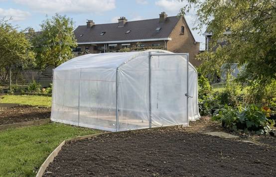 Serre de jardin - 12m² - 4 x 3m - pied droit 1,50m - polyéthylène haute densité - 1 porte pivotante - aérations latérales - LES SERRES TONNEAU - Image 1