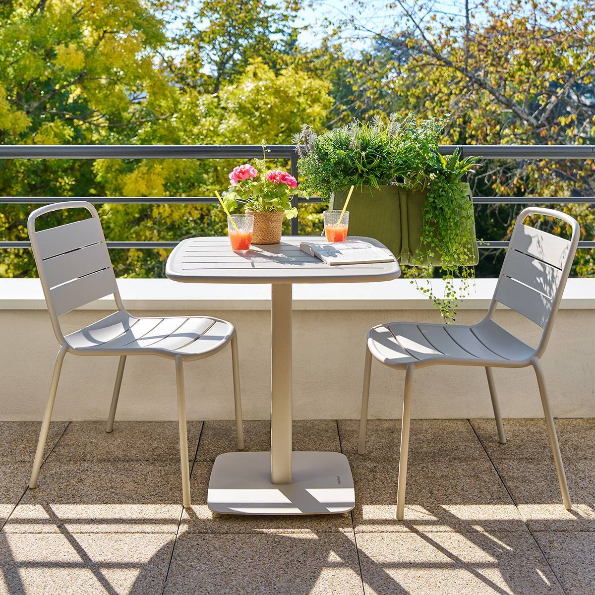 Hesperide - Table de jardin 2 places Alegoria 70x70cm argile - Hespéride - Image 1