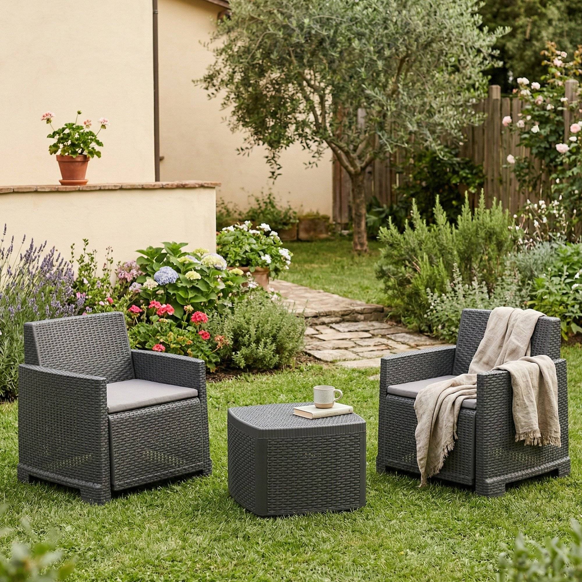 Dmora - Ensemble de salon d'extérieur Dbelpan, Composition de jardin avec 2 fauteuils et 1 table de rangement, Effet rotin avec coussins, Anthracite - Dmora - Imagen 2