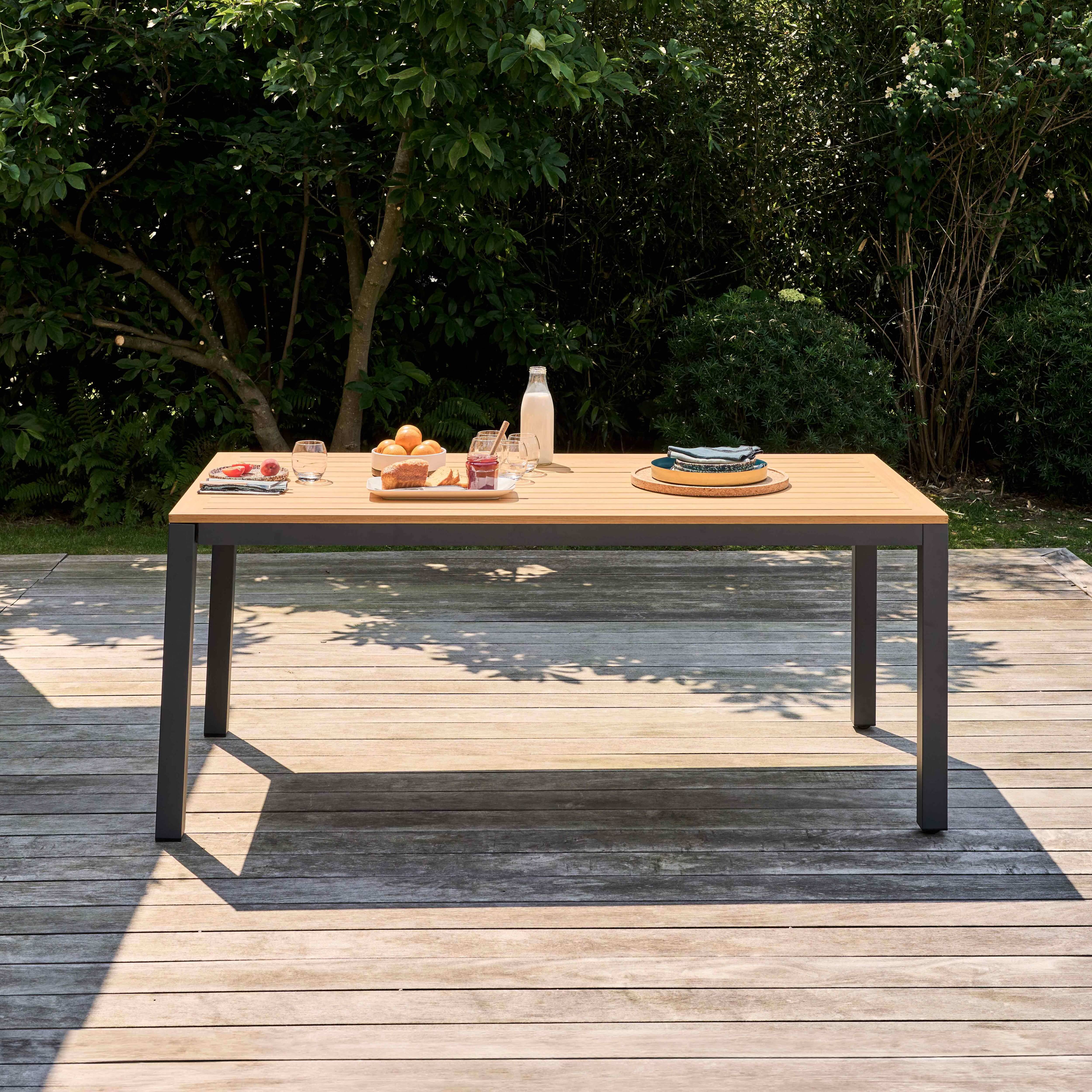 Oviala - Table de terrasse rectangulaire extensible 180/240 cm bois et noir Split - Oviala - Imagen 3