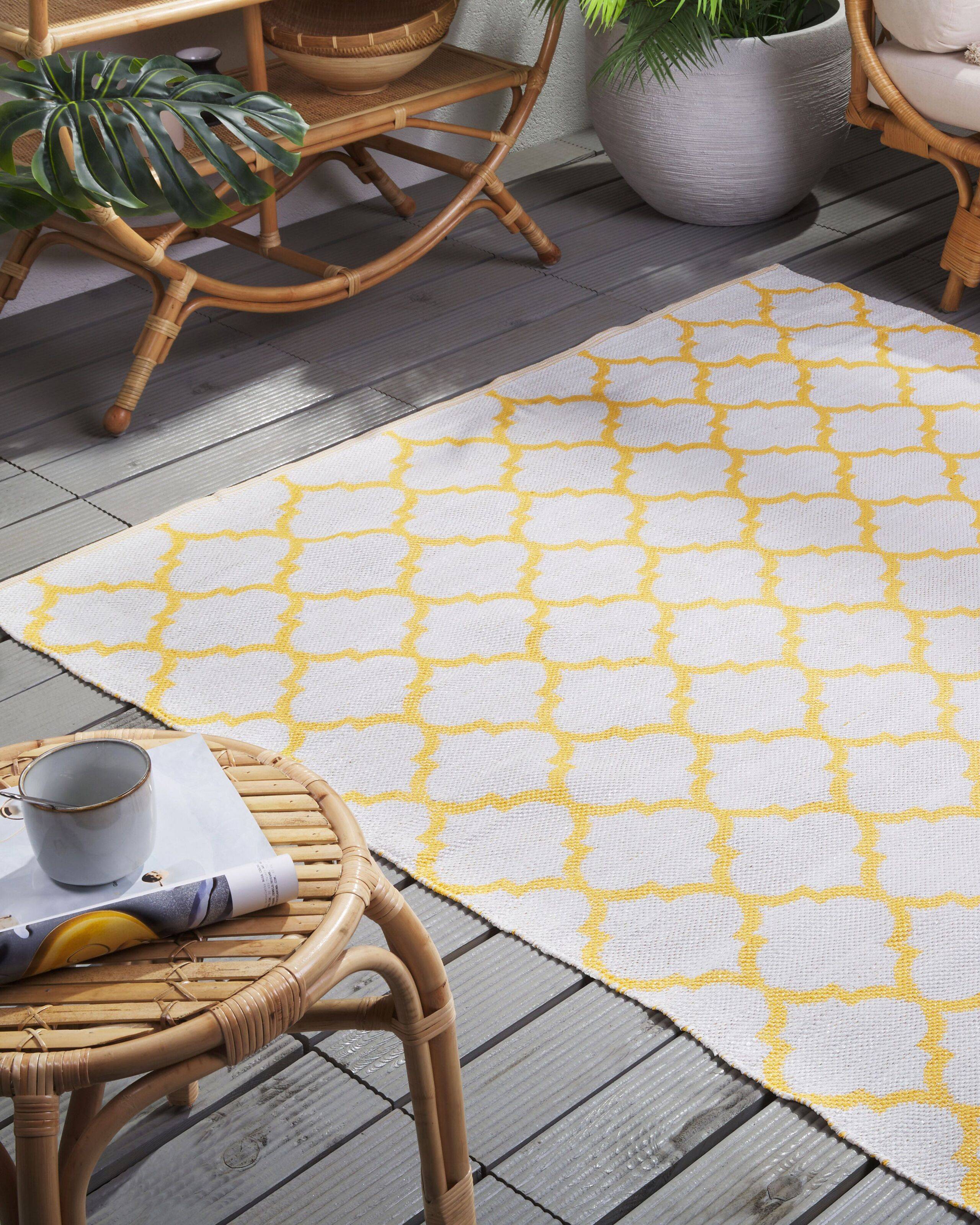 Beliani - Tapis Beige en PVC 140 x 200 cm Réversible Fabriqué à la Main pour Salon Moderne Matière Robuste Facile à Entretenir - Imagen 2