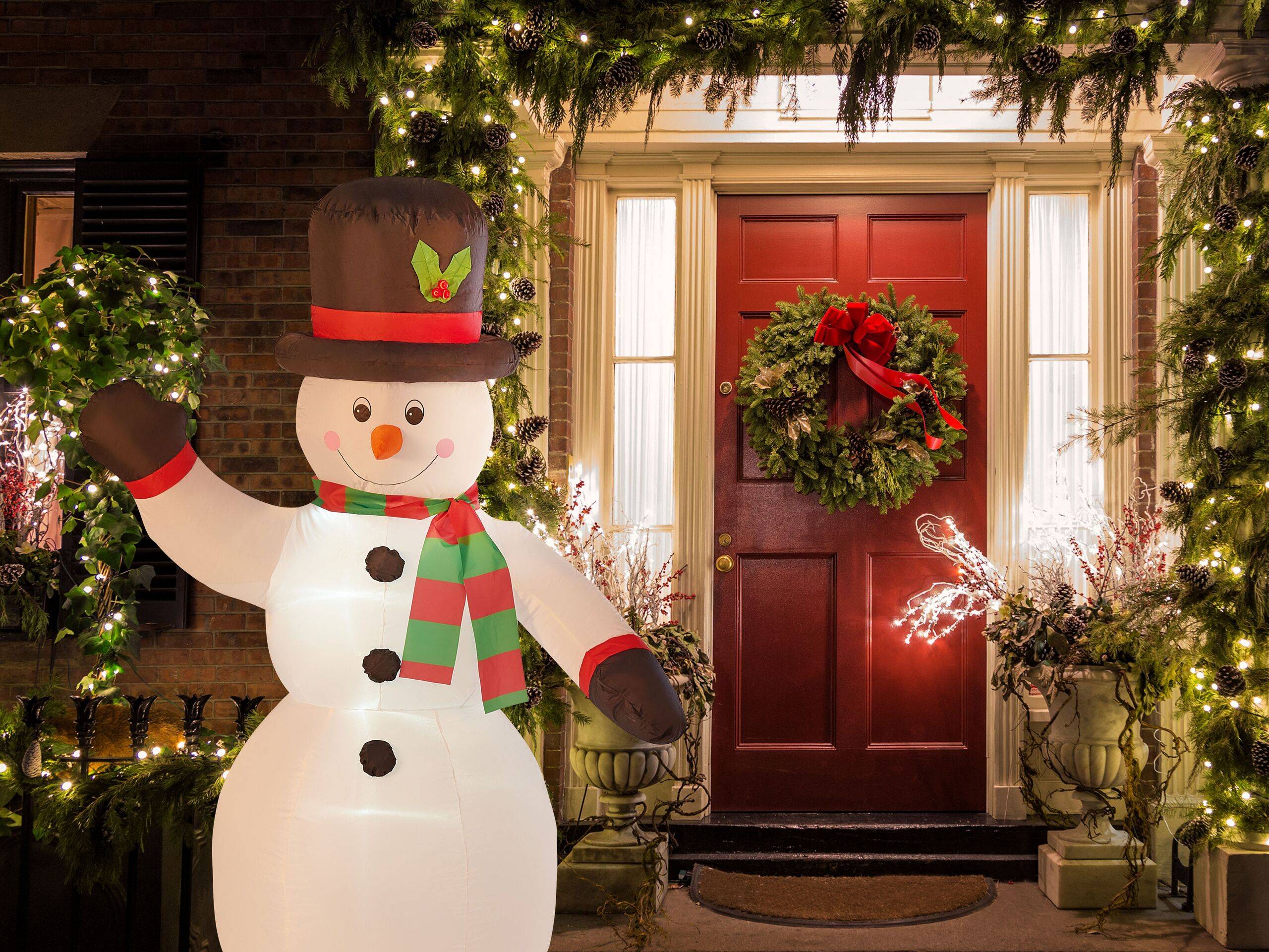 Beliani - Figurine de Noël Bonhomme de Neige Gonflable avec Lumières LED 200 cm en Polyester Blanc Ruka - Imagen 2