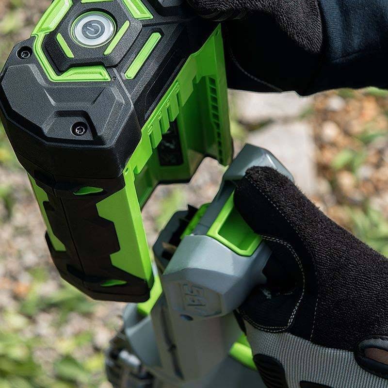 Ego Power + - Pack taille-haies arbustes batterie et chargeur inclus lamier 51cm EGO HT5100E - Imagen 3