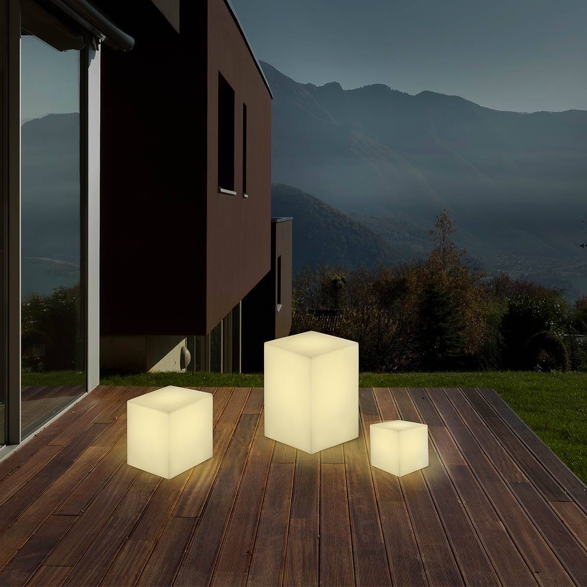 Cube lumineuse décorative 32 cm très résistante. Câble avec lumière LED blanc chaud. Fabriqué en Espagne. CUBY - Imagen 2