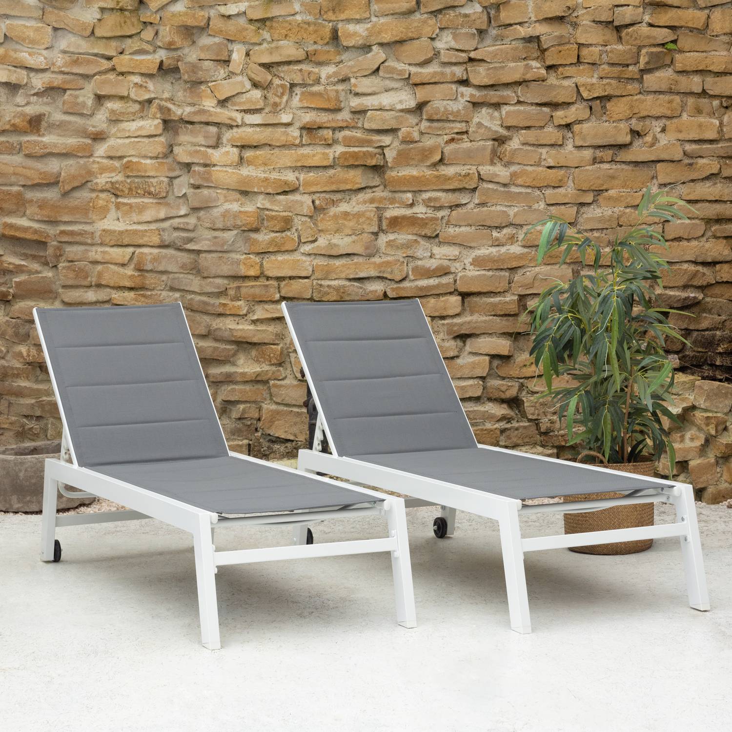 Happy Garden - Lot de 2 bains de soleil BARBADOS en textilène gris - aluminium blanc - HAPPY GARDEN - Image 2