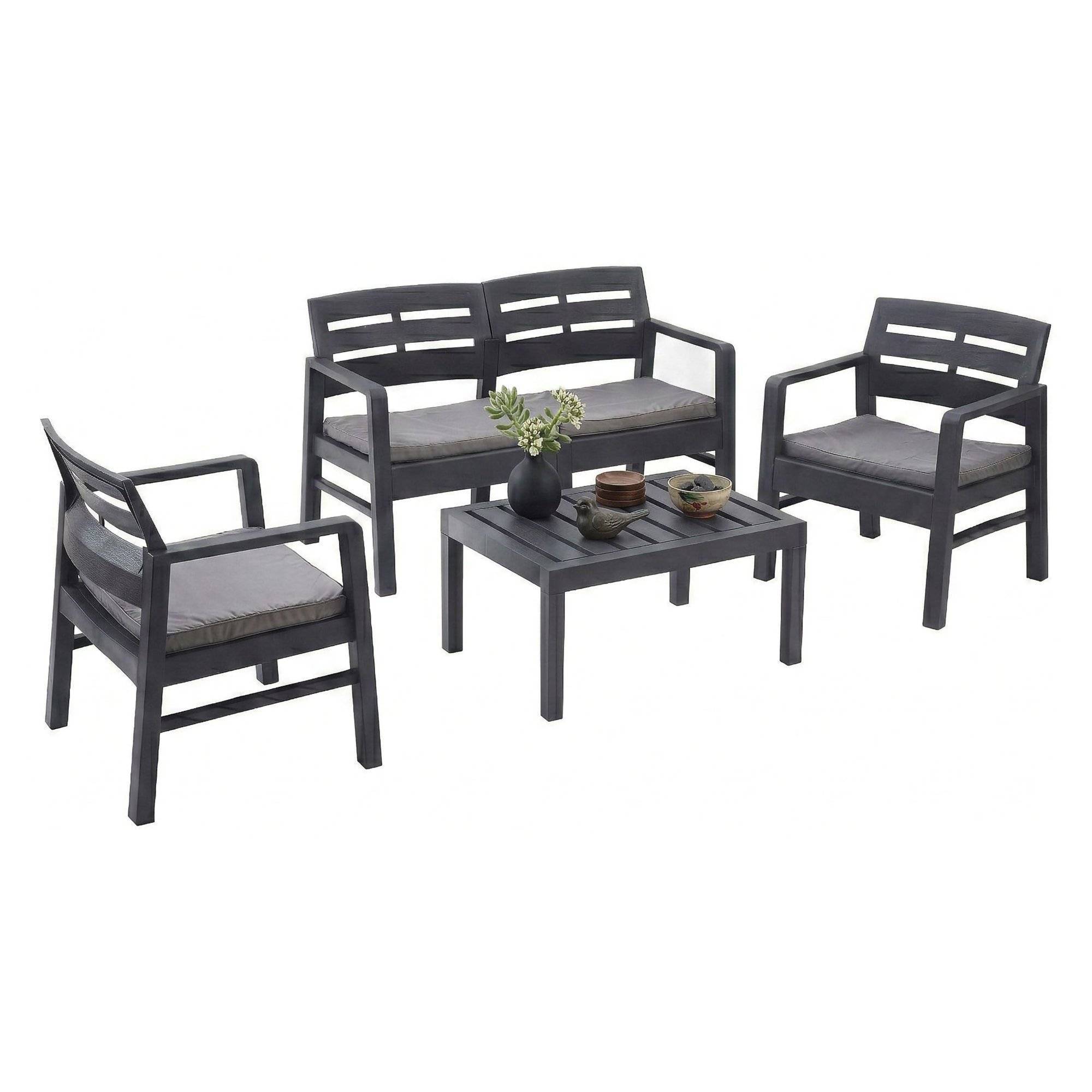 Dmora - Salon d'extérieur Dgyas, Composition de jardin avec 2 fauteuils, 1 canapé et 1 table basse avec coussins, Anthracite - Dmora - Imagen 1