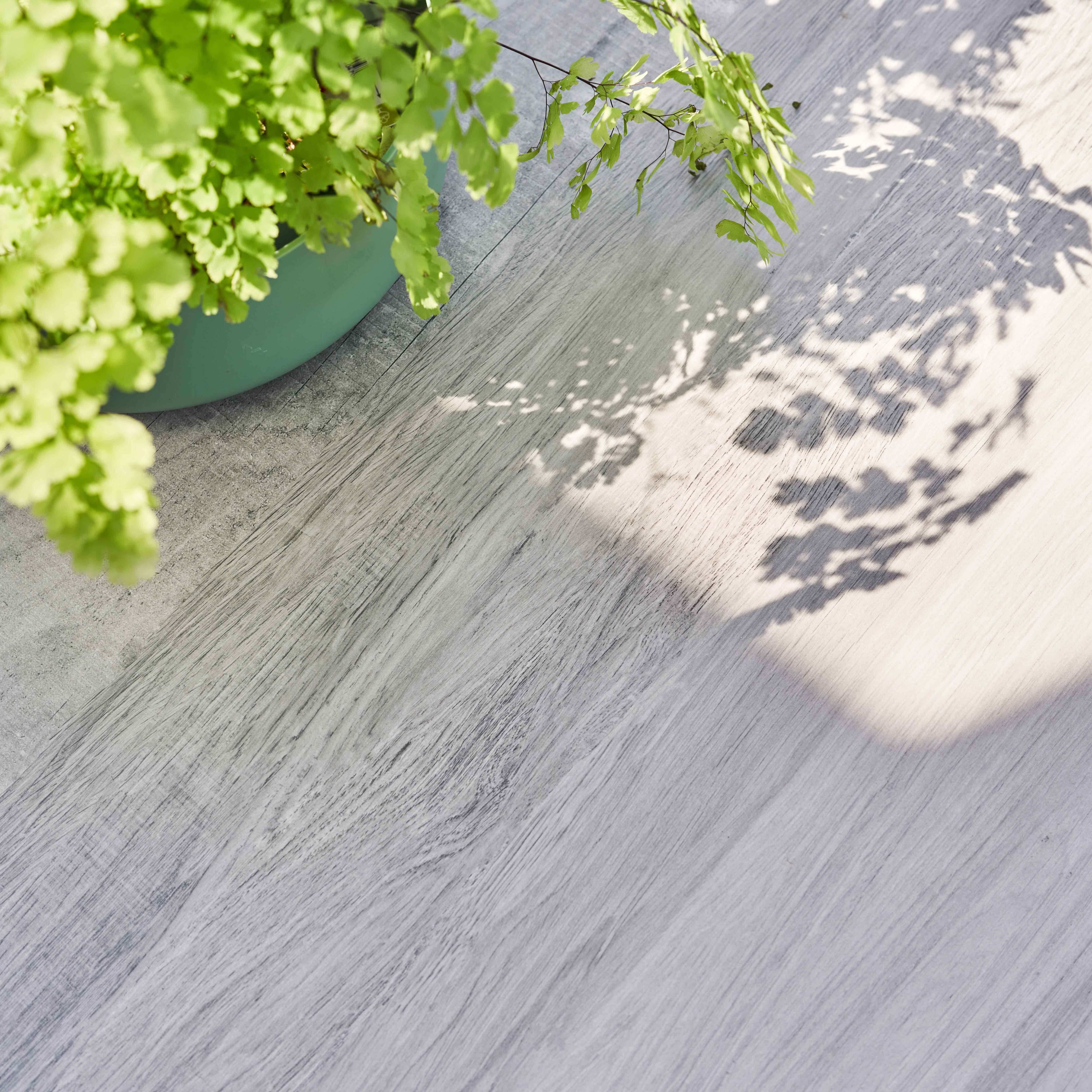 Oviala - Table de jardin en aluminium et céramique 10 places effet bois grisé - Oviala - Imagen 4