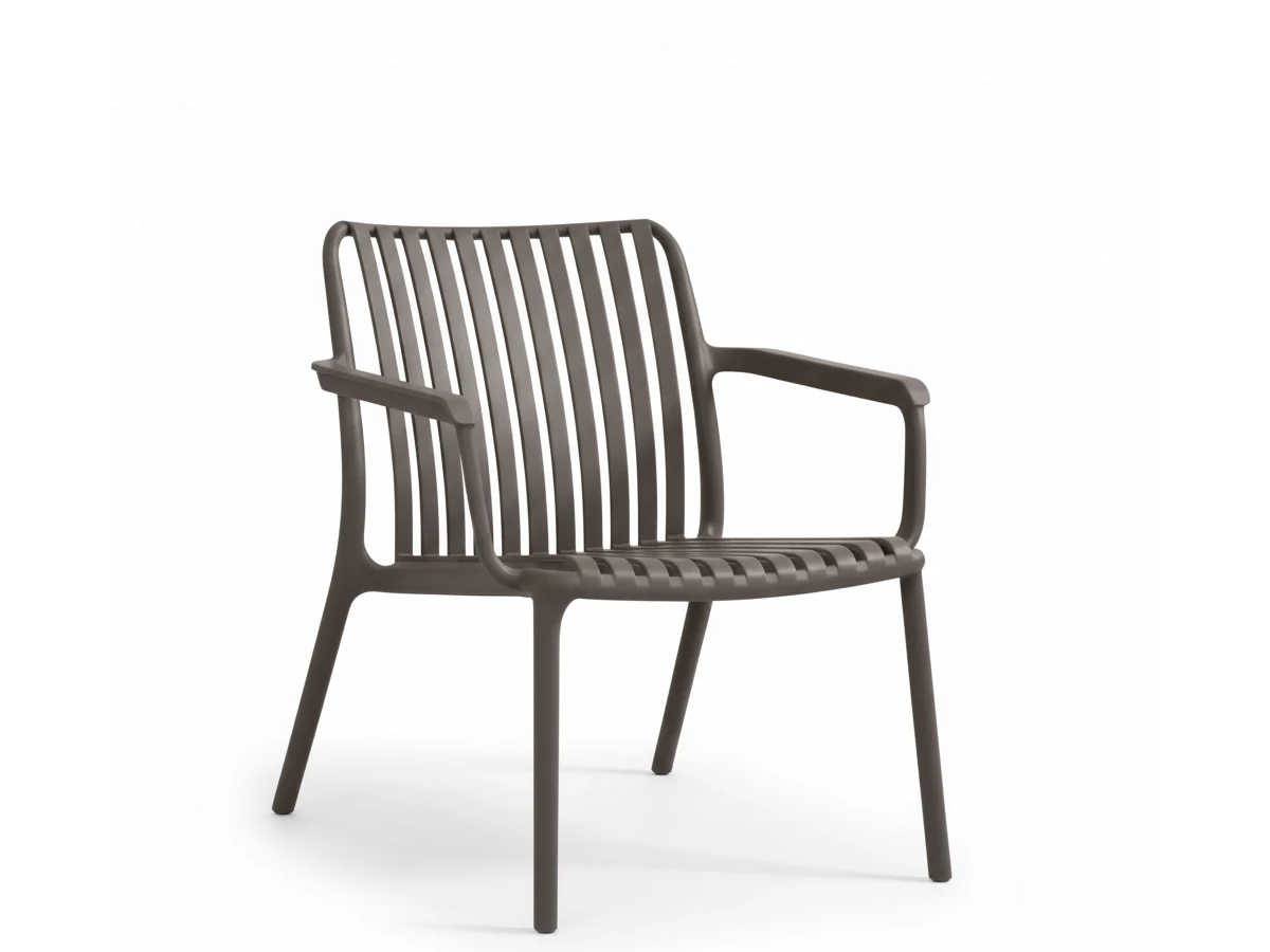Fauteuil bas de jardin en résine PP 50 % recyclé Joysxee, taupe - Jardiline - Image 1