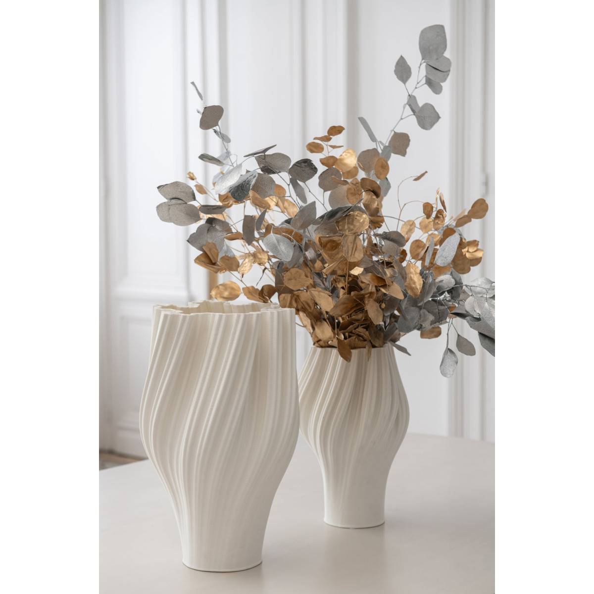 J-Line - Vase Design en Porcelaine "Corolle" 38cm Blanc - Image 3