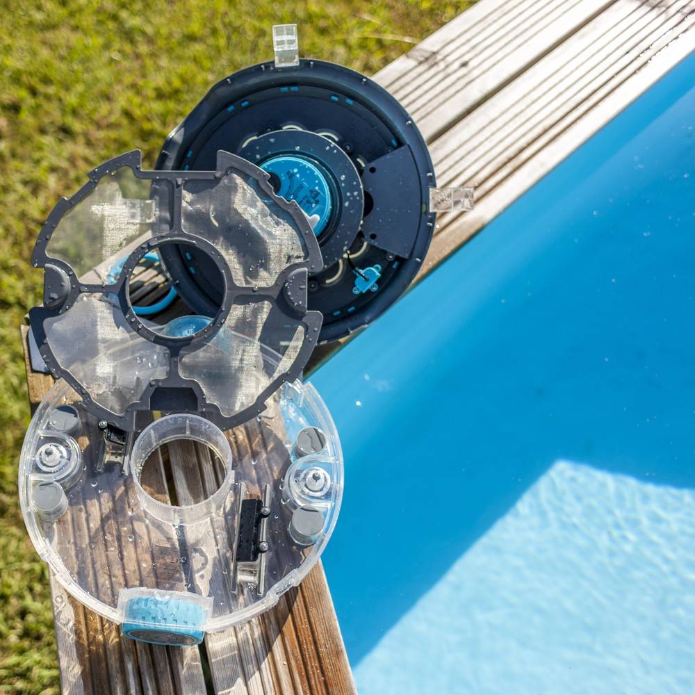 Gre Pools - Robot à batterie rechargeable pour piscines hors-sol et enterrées jusqu'à 10 x 5 m Gre Pools - Image 3