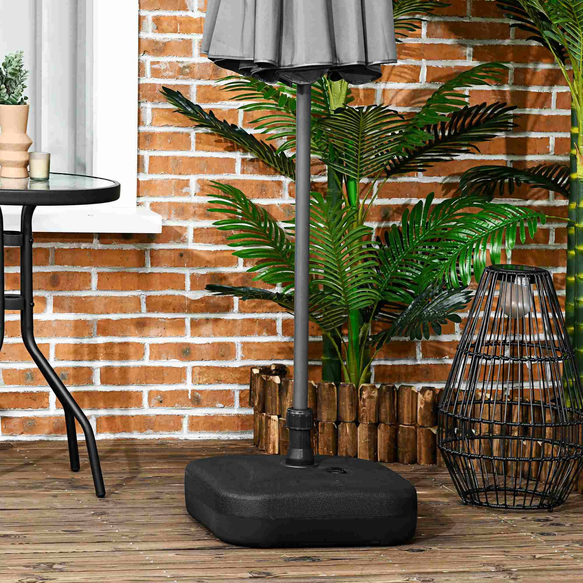 Pied de parasol plastique pour jardin et terrasse lestable eau sable 45x45x26cm noir - ComfortXL Outdoor Living - Image 1