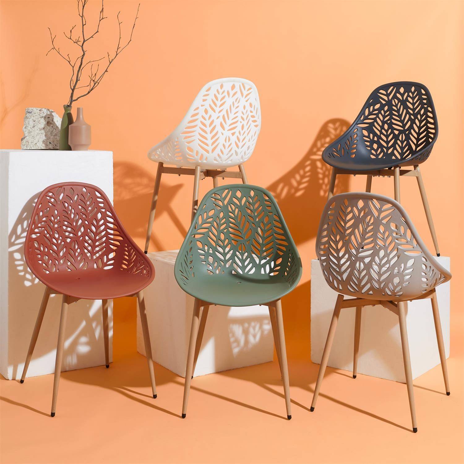The Home Deco Factory - Lot de 4 chaises d'extérieur Calvi en polypropylène - The Home Deco Factory - Imagen 4