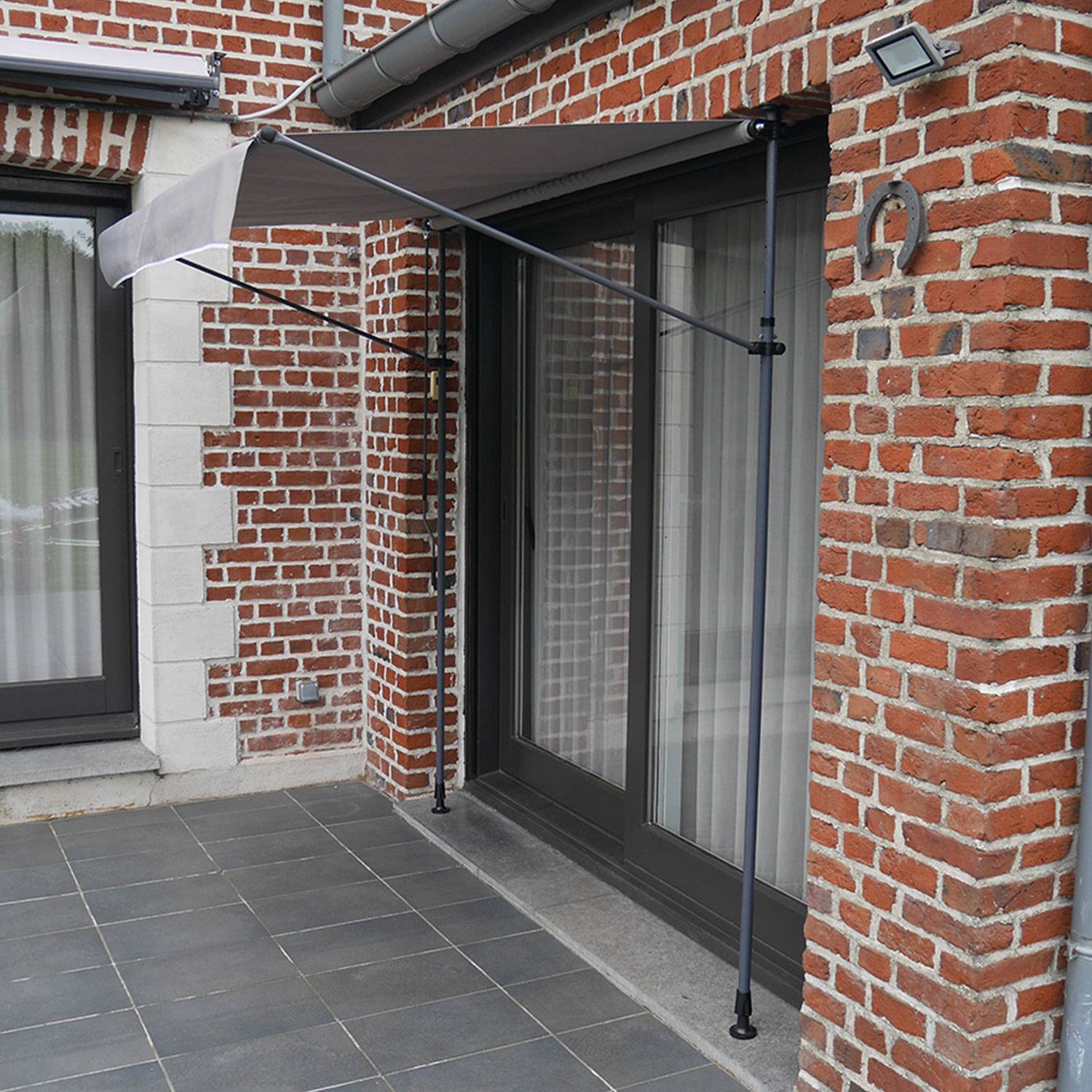 Happy Garden - Store banne pour balcon CHENE 2 × 1,2m - Toile grise et structure grise - HAPPY GARDEN - Imagen 5