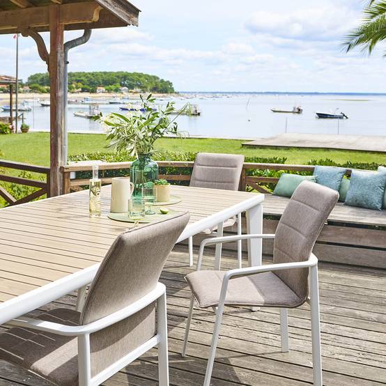Hesperide - Fauteuil de jardin empilable "Diese" badiane & blanc en aluminium traité époxy Hespéride - Image 1