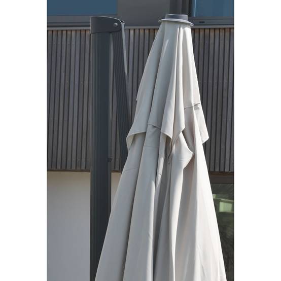 Dcb Garden - Parasol avec pied excentré en acier et toilee - Gris clair - MALAGA - Image 6
