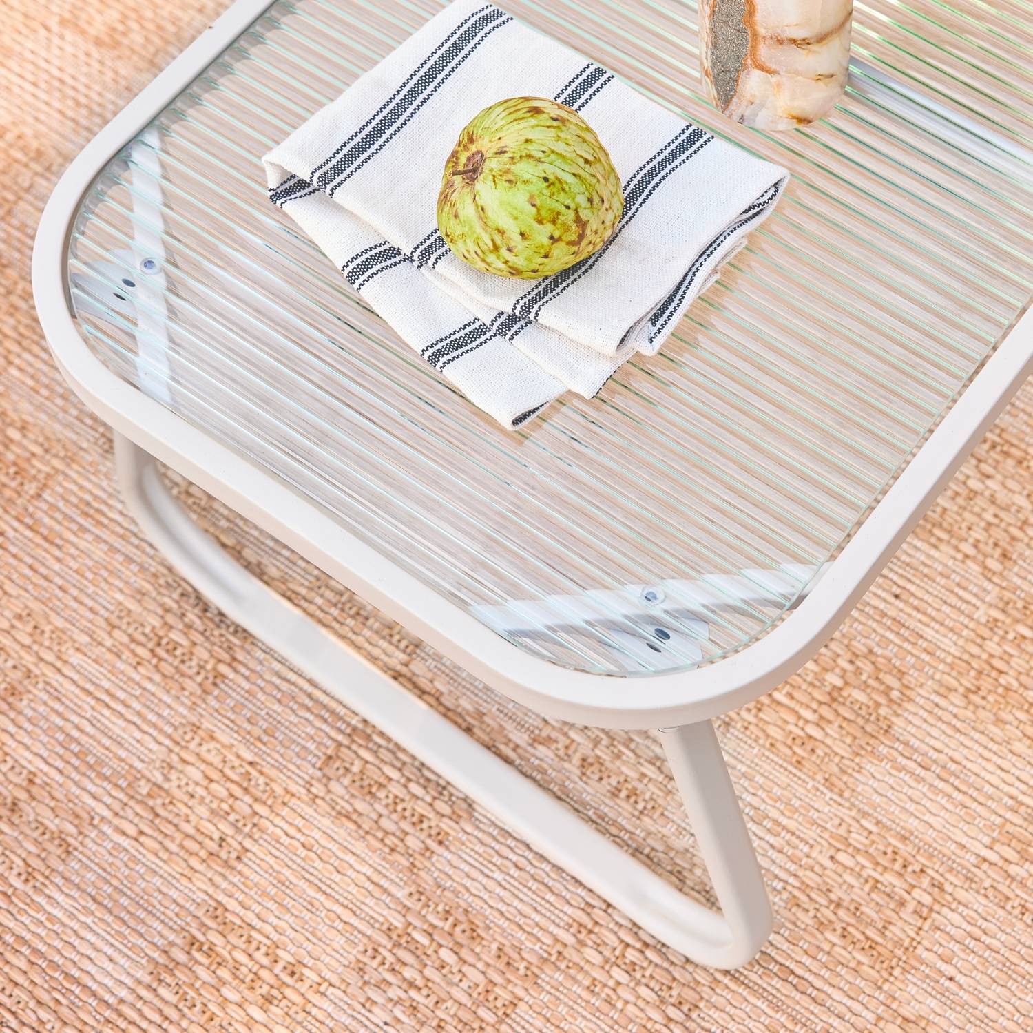 sweeek - Salon de jardin blanc NOTO acier. 4 places. un canapé. une table. deux fauteuils textilene | sweeek - Image 1