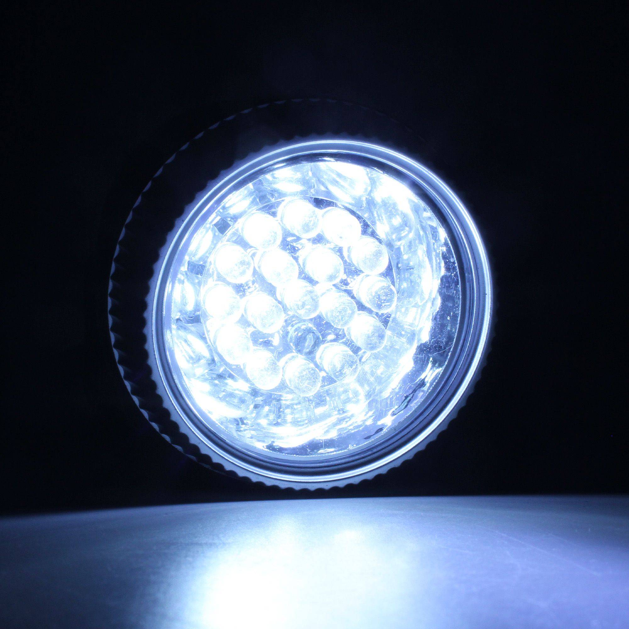 Torche Autonome 18 LEDs 150 Lumens 17 x 5 x 5 cm - Camping Bricolage Urgences - Image 9
