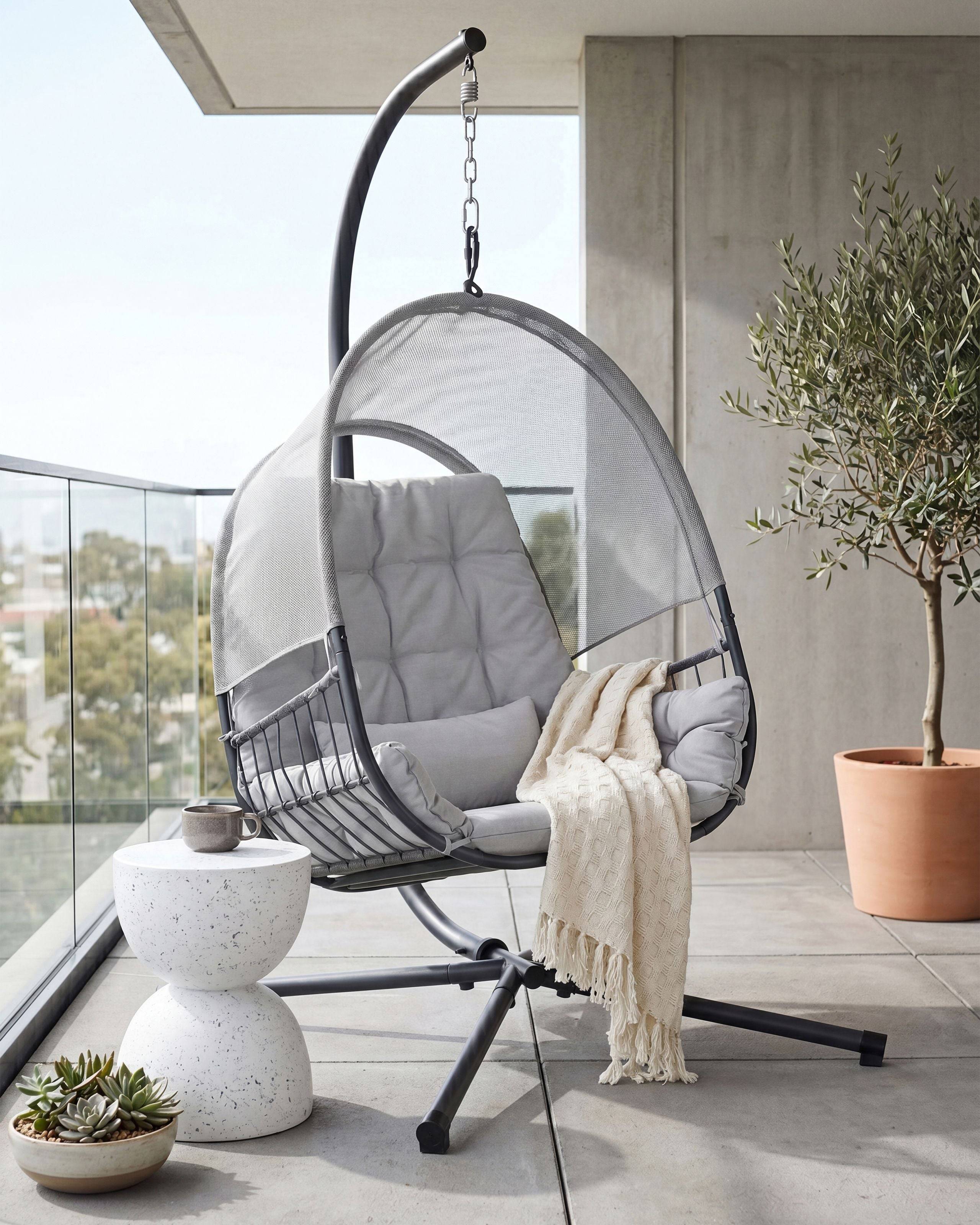 Beliani - Chaise porte-à-faux Tissu maillé Gris clair ALVIANO - 98x136x196- Beliani - Image 1