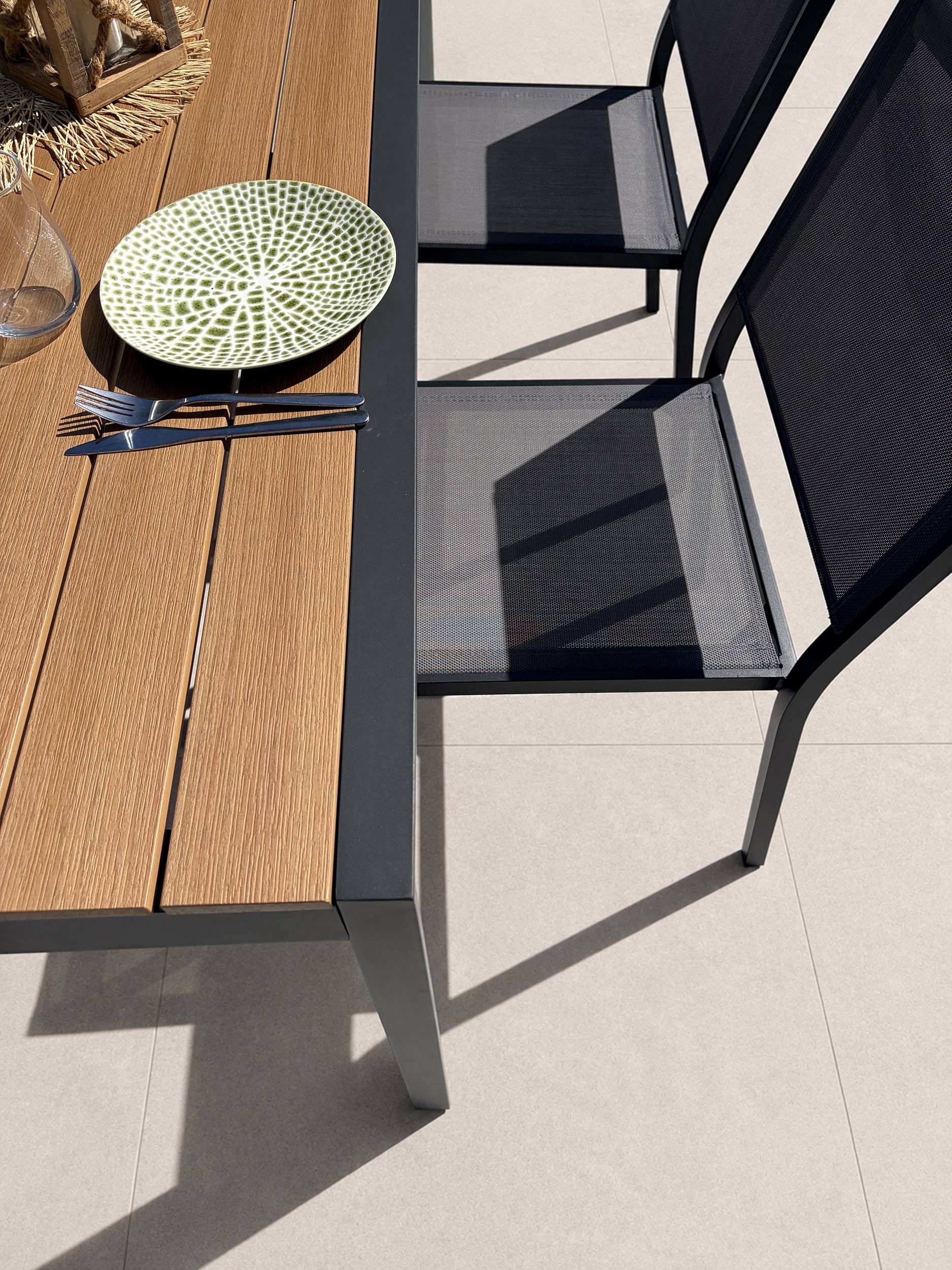 Dcb Garden - Ensemble repas de jardin 4 à 6 places en alu - Gris anthracite - TONGA - Image 6