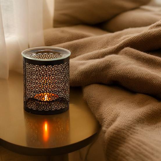 Brûle-Parfum Le Parfait en métal Élégant avec Motif Symétrique- Intérieur moderne embaumé -50 ml - H 10,5cm – Zen'Arôme - Image 6
