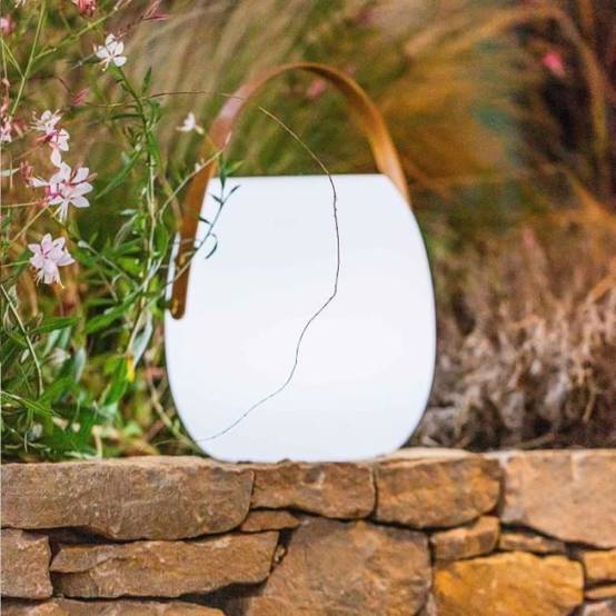 Lumisky - Baladeuse solaire - LUMISKY - JIMMY - LED blanc - H34 cm - Port de charge USB - Image 4