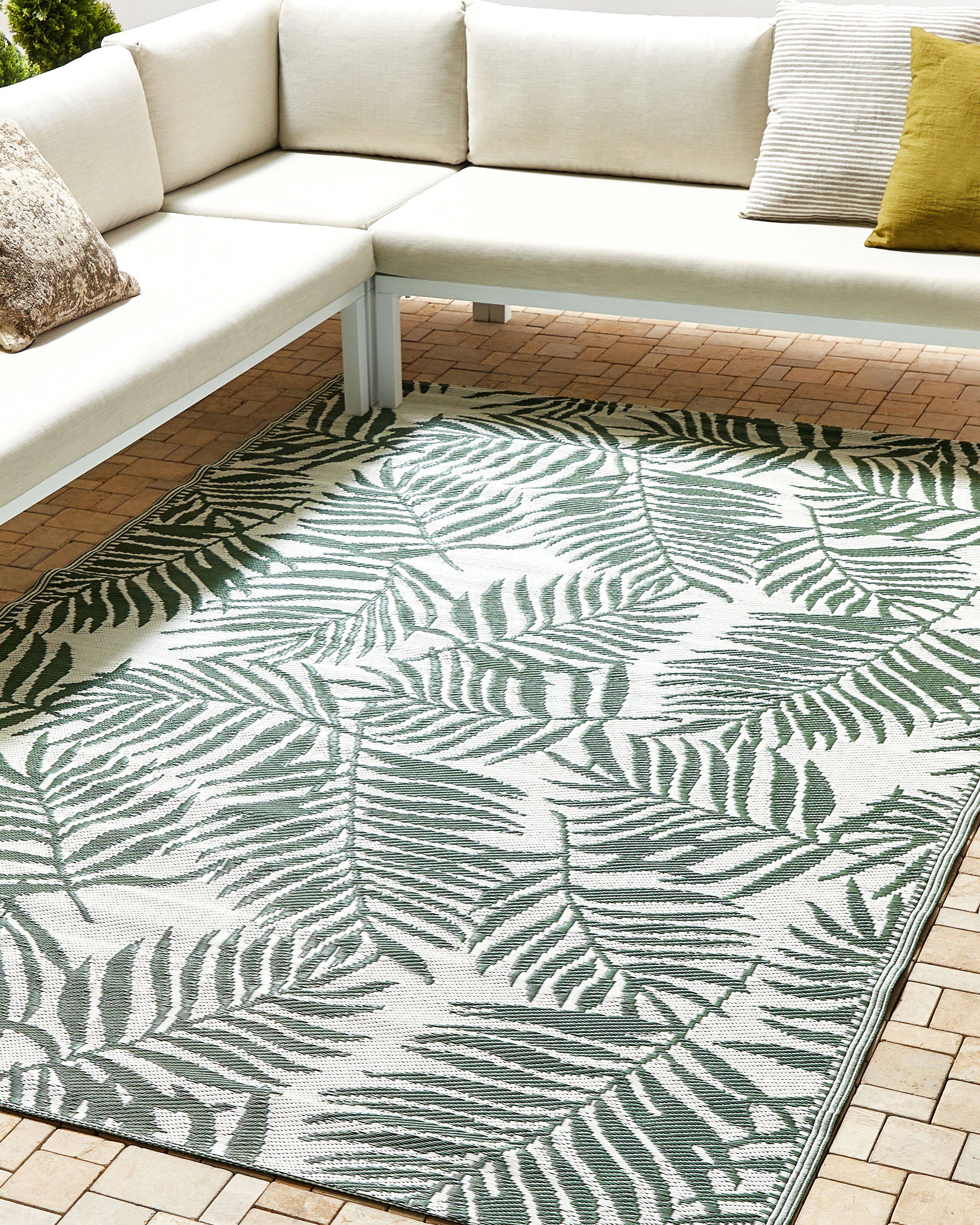 Beliani - Tapis d'Extérieur Noir et Blanc en Polypropylène Motif Feuilles de Palmier pour Terrasse au Style Moderne 180 x 270 cm Beliani - Imagen 1