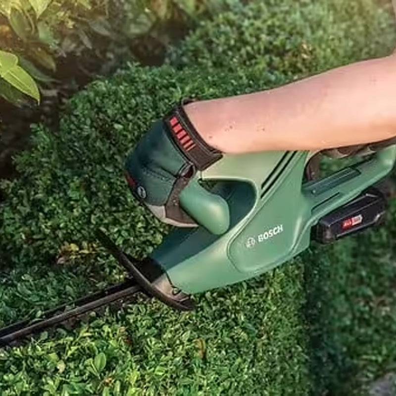 Bosch - Taille-haie sans fil BOSCH EasyHedgeCut 18V-45 Li + 1 batt. 2.0Ah - 0600849H02 - Image 2