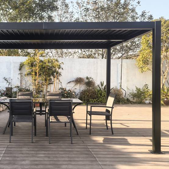 Pergola bioclimatique 4x3m structure et lames en aluminium noir NAXOS - Image 4