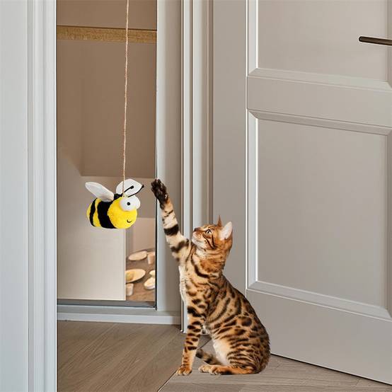 Jouet pour chat suspendu - Abeilles, poissons-globes, chauves-souris DtopbuyAge - Image 3