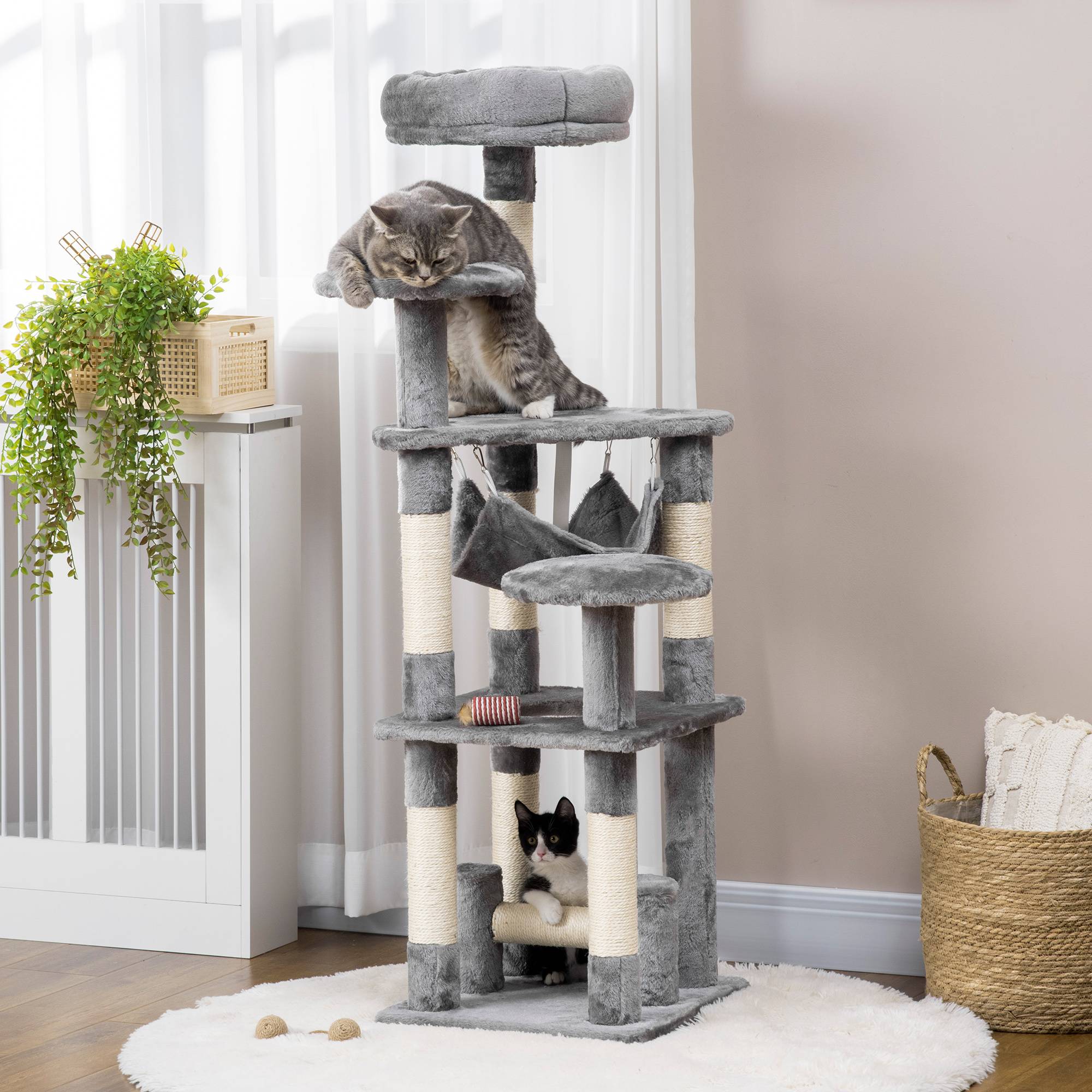 Arbre à chat PawHut, poteau à griffer, tour de jeu, arbre d'escalade, hamac, gris, L40 x l40 x H132 cm - Image 3