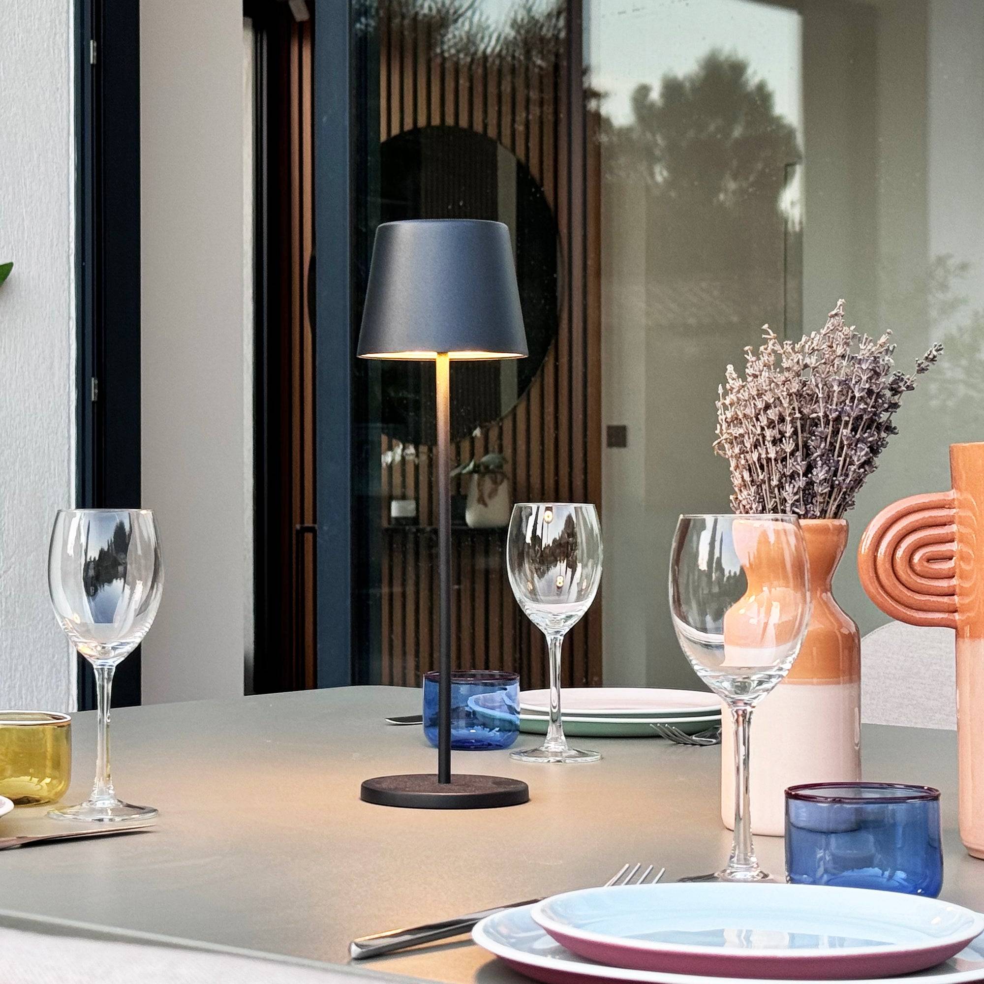 Lumisky - 6 Lampes de table KELLY Noir H38cm + base de chargement - Imagen 3
