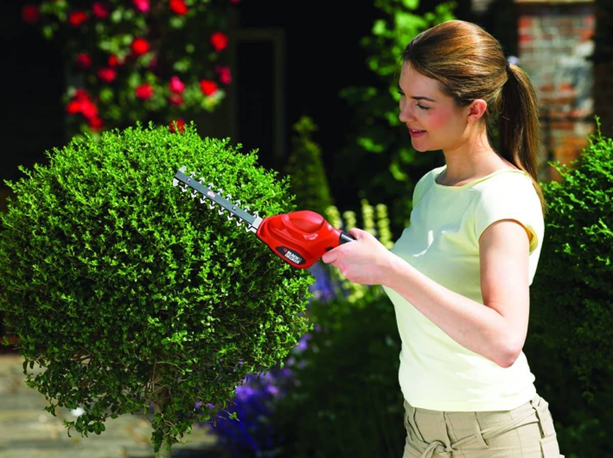 Black & Decker - Sculpte-haies sans fil 3.6V 800 trs/min BLACK+DECKER GSL300-QW - Image 4
