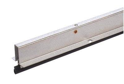 Plinthe Klomatic encastrée JOURJON - H.27mm -73cm - 89384 - Image 1