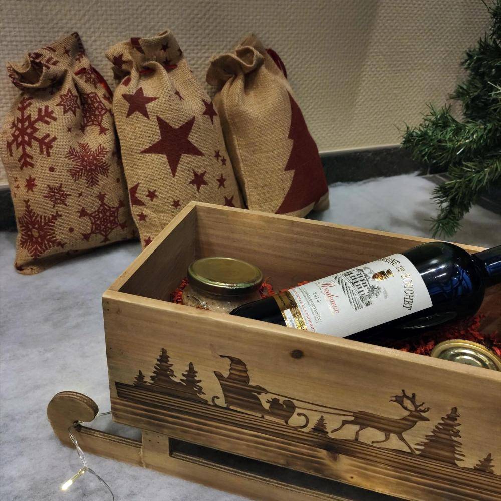 Aubry Gaspard - Luge en bois avec décor de Noël - Imagen 2