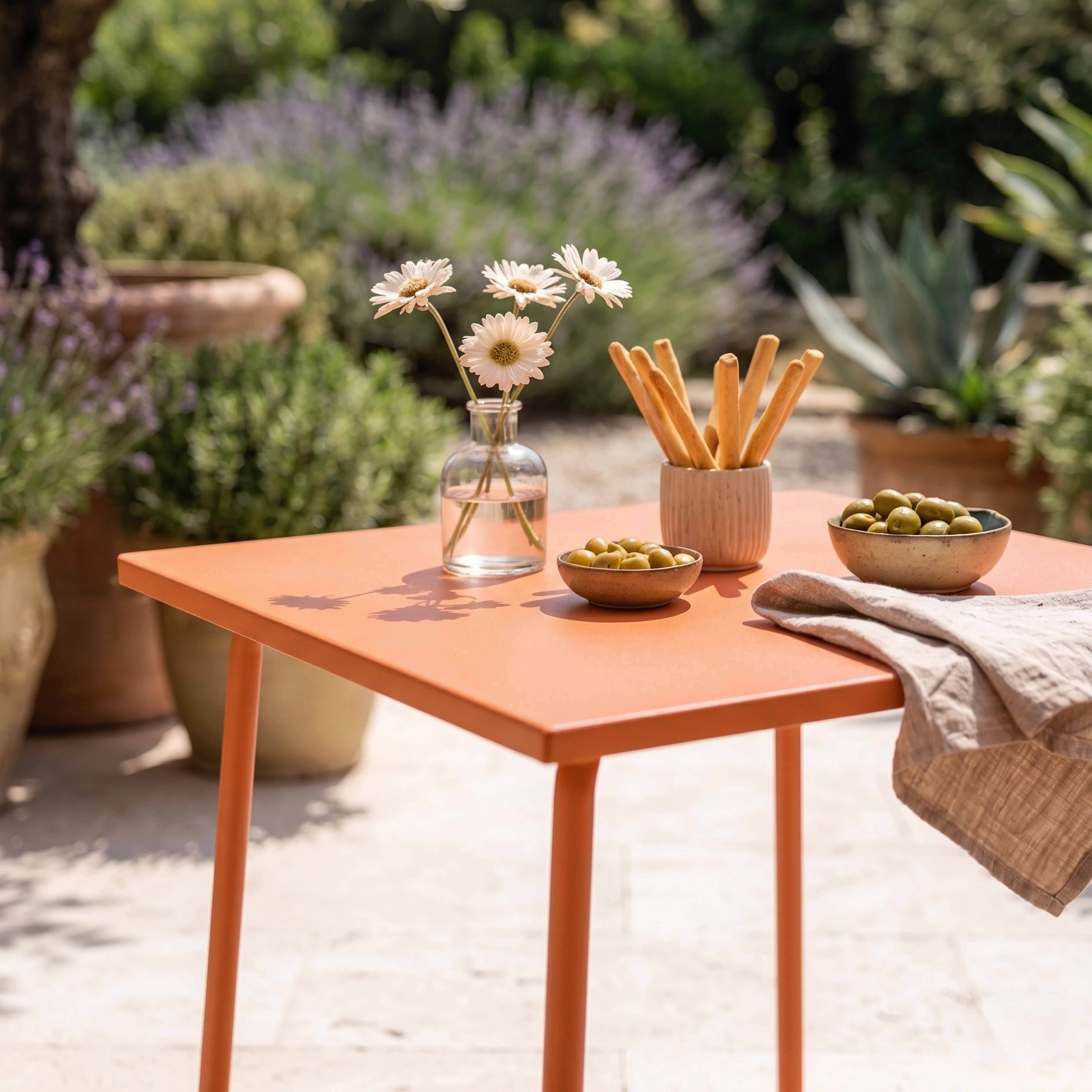 Oviala - Ensemble table de jardin carrée et 2 chaises acier orange Palavas - Oviala - Imagen 3