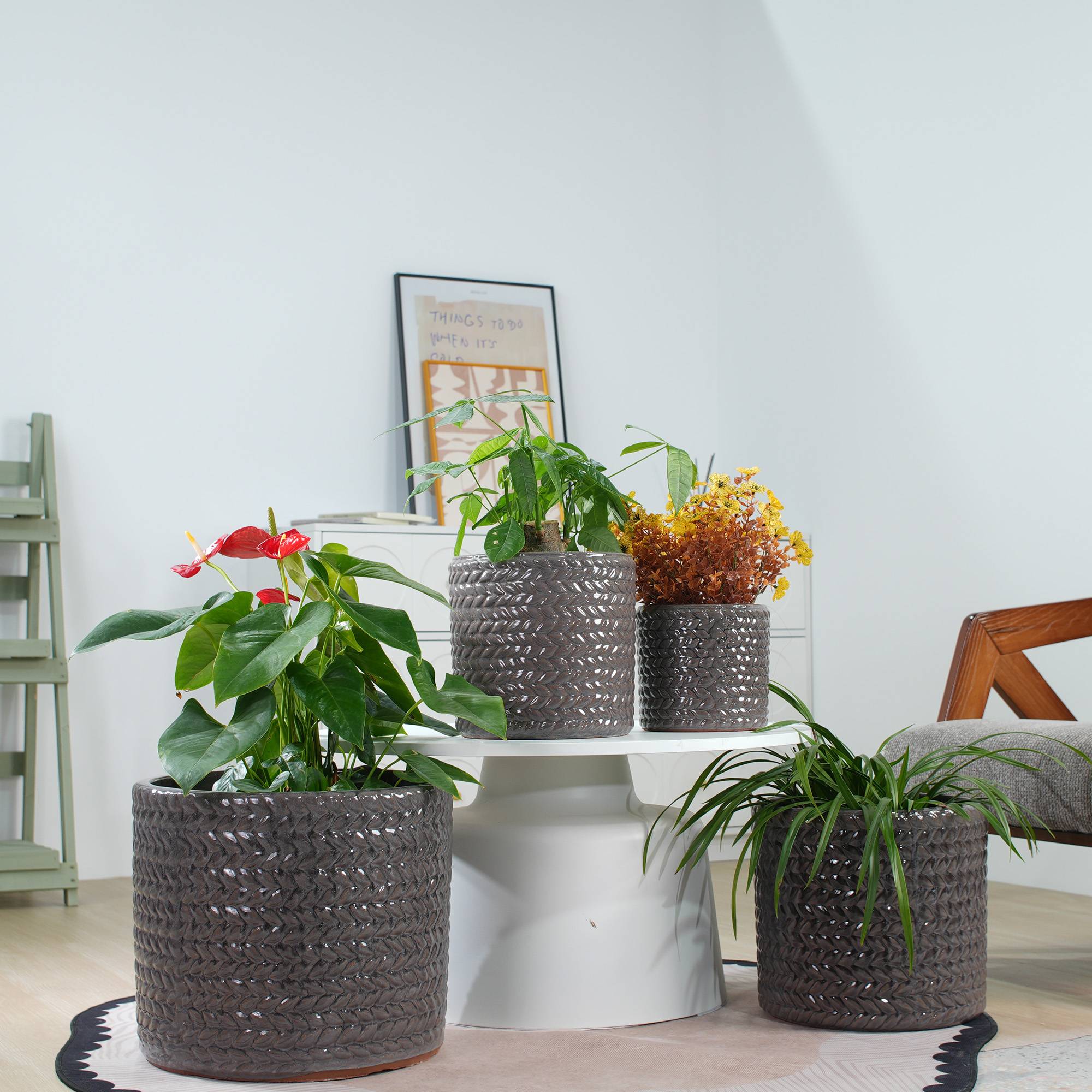 ComfortXL - Pot de fleurs en grès Ø 31 cm gris brillant relief chevrons balcon avec drainage - ComfortXL Outdoor Living - Image 5