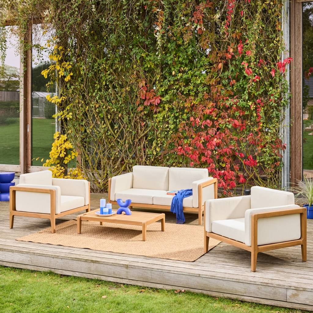 sweeek - Salon de jardin bois d'acacia 4 places naturel - Oruni | sweeek - Image 1