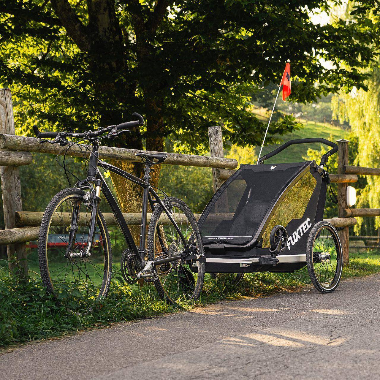 FUXTEC - Remorque vélo noire - FUXTEC Sport Cruiser - charge max. 45kg, 2 ceintures 5 points, Enfants Poussette Pliable - Image 7