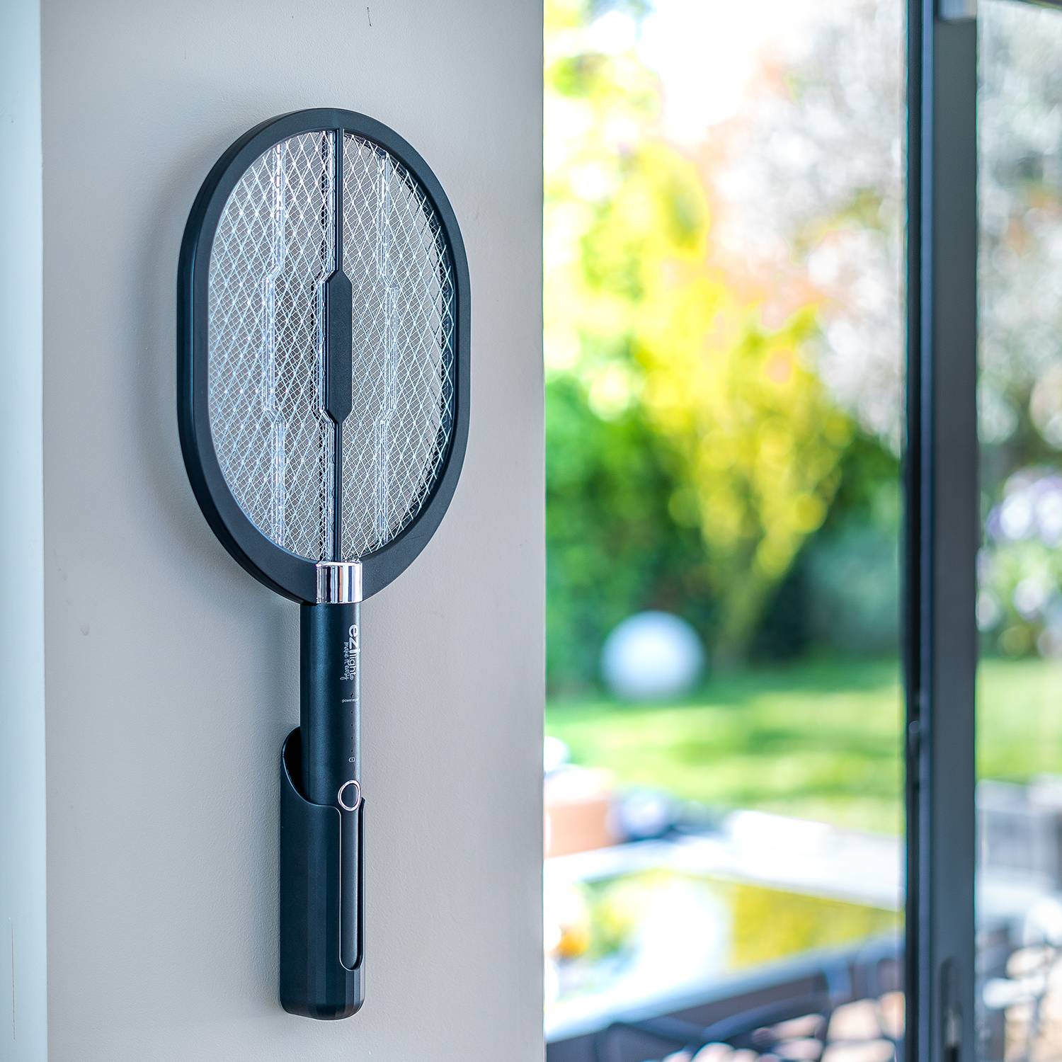 Lot de 2x Raquettes anti-moustique EZIlight® Mosquito Racket - Image 4