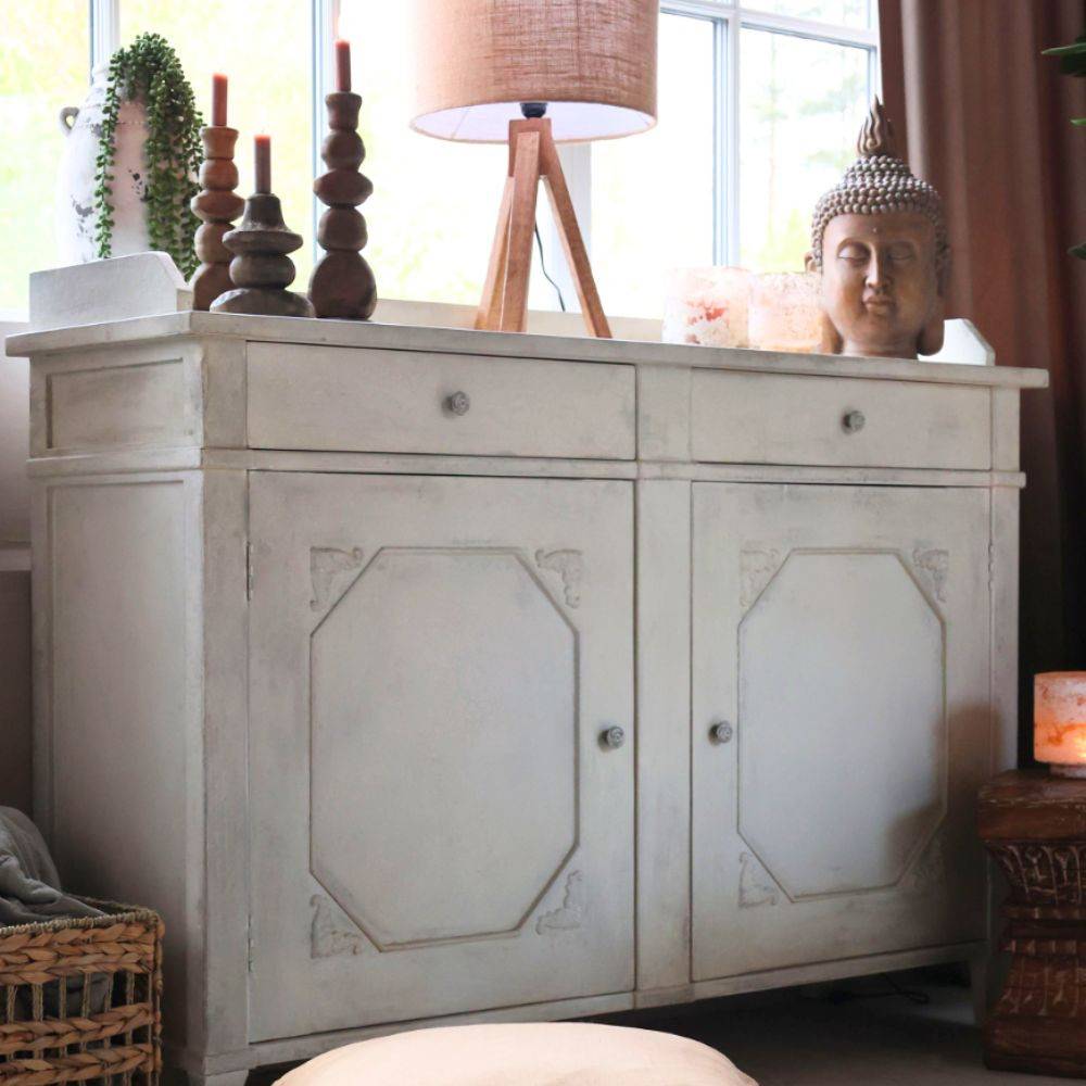 Chemin De Campagne - Buffet 2 portes en bois de pin blanc antique 153 x 51.5 x 112 cm Chemin de campagne - Imagen 2