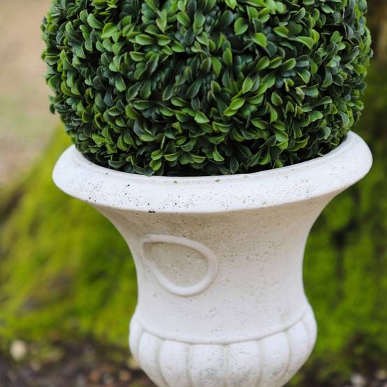 Vase médicis jardin en béton blanc 18.5 x 24 cm Chemin de campagne - Imagen 3