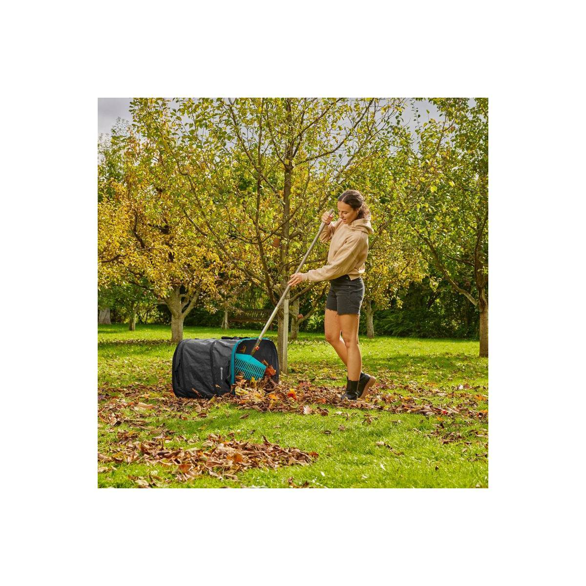 Gardena - Sac à Déchets Verts PopUp 127 L : L'Allié Ergonomique du Jardinier - Imagen 4