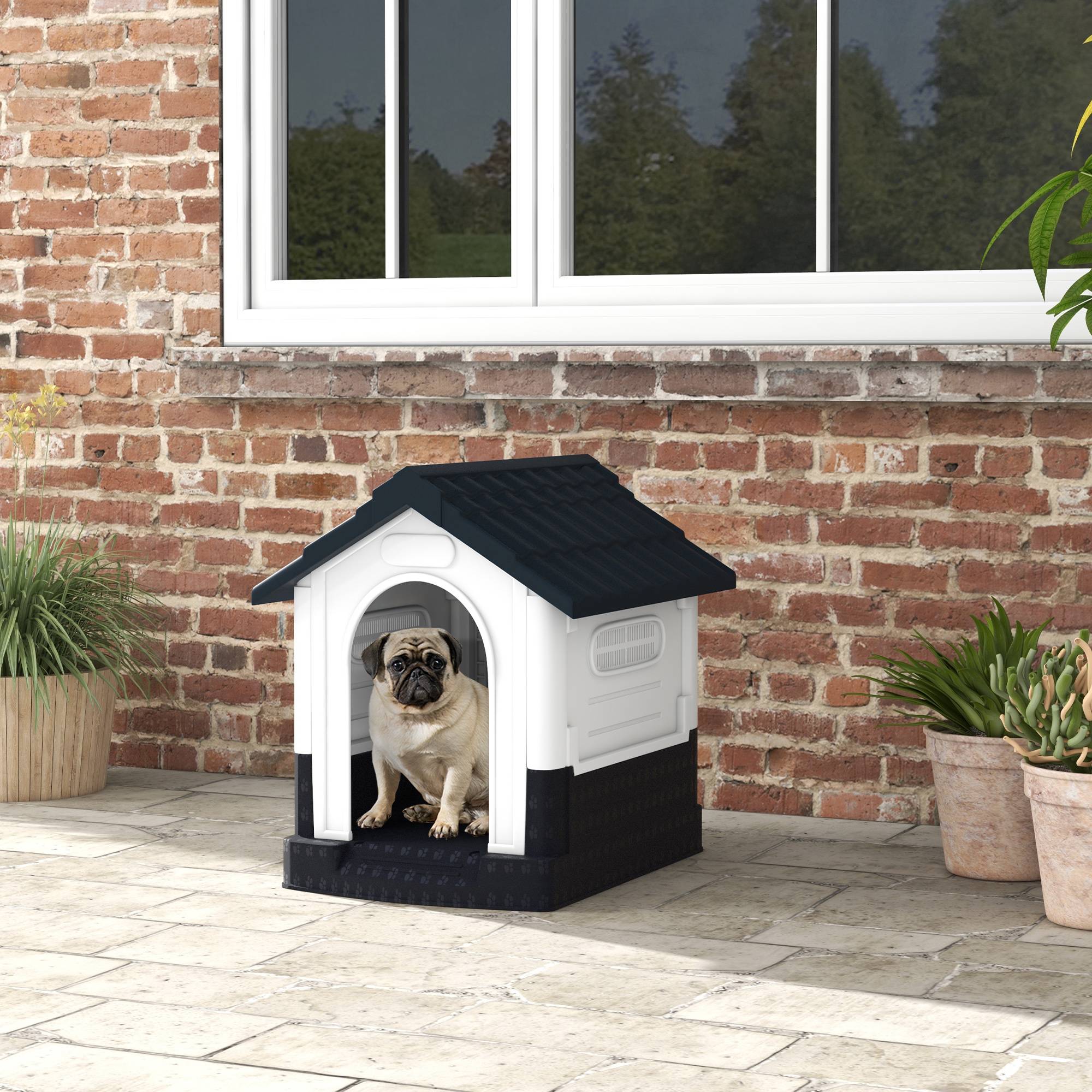 Mini niche d'extérieur en plastique pour chien, avec 3 fenêtres, fond surélevé et toit incliné, 64,5 x 57 x 66 cm, gris foncé - Image 4