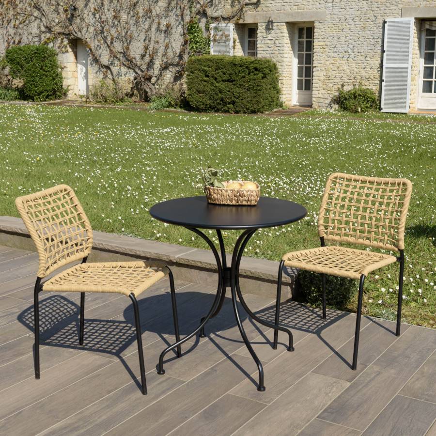 Macabane - VIANNEY - Salon de jardin 2 personnes en acier noir - 1 table ronde 70x70cm et 2 chaises en cordage tressé beige - Imagen 2
