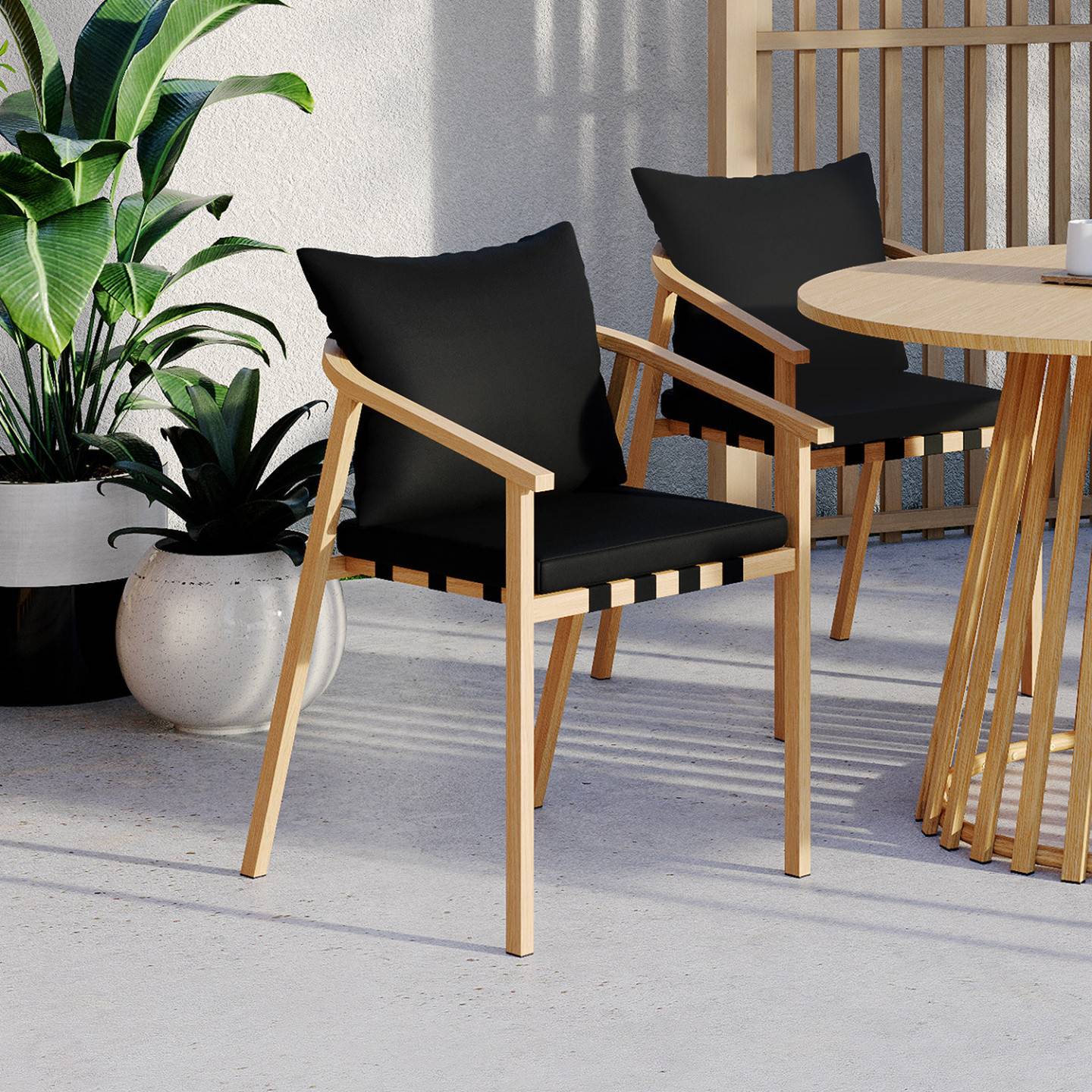 Lot de 4 chaises de jardin MALTA structure en métal effet bois, lanières et coussins noirs