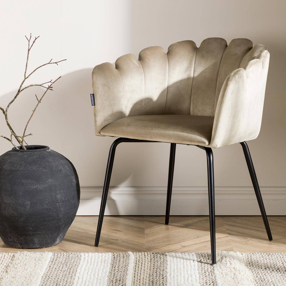 Paris Prix - Chaise en Velours "Limhamn" 76cm Beige - Image 8