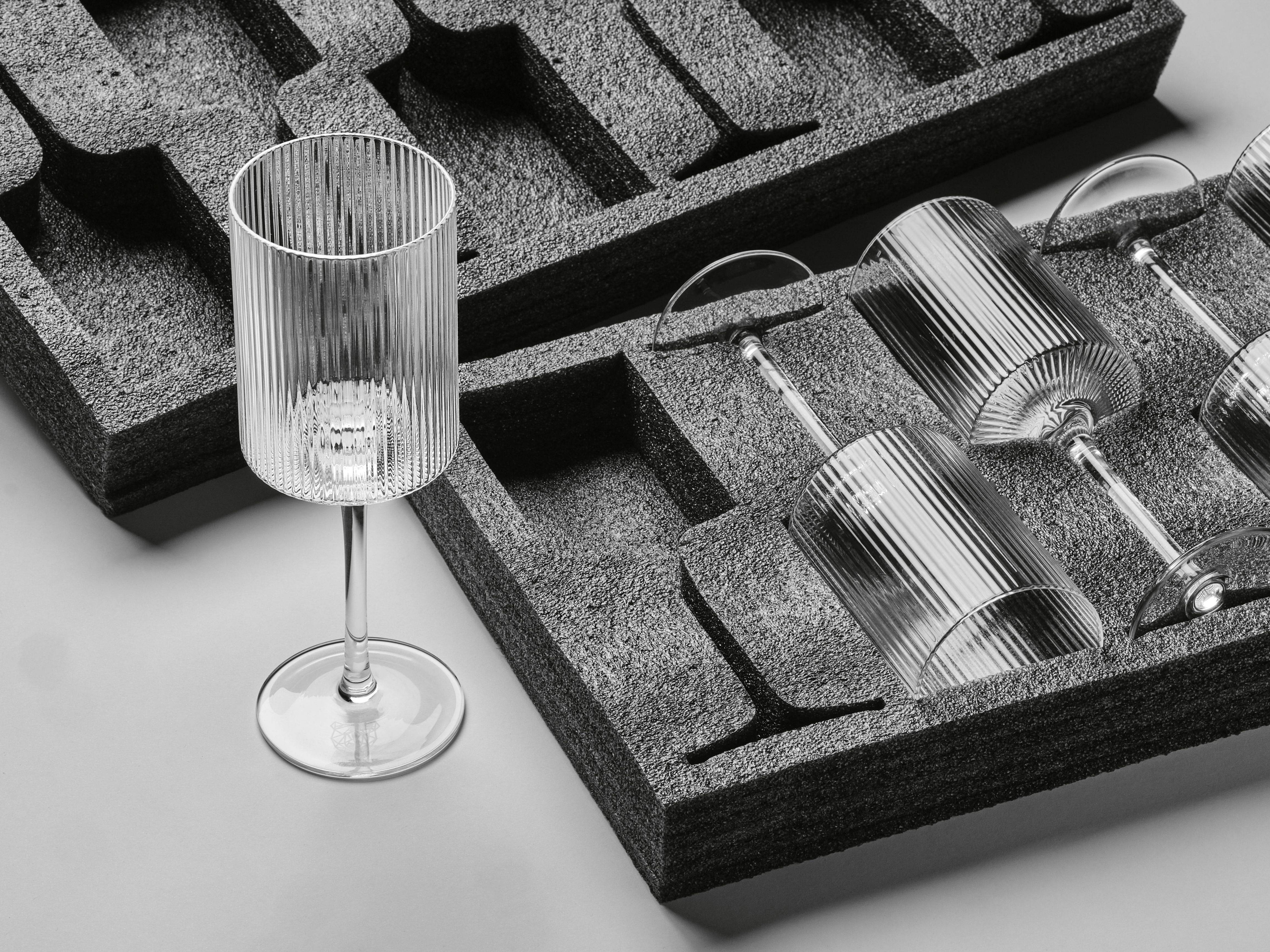Lot de 6 Verres à vin en Cristallin (cristal sans plomb) "LINJE", Bjorn - Image 6