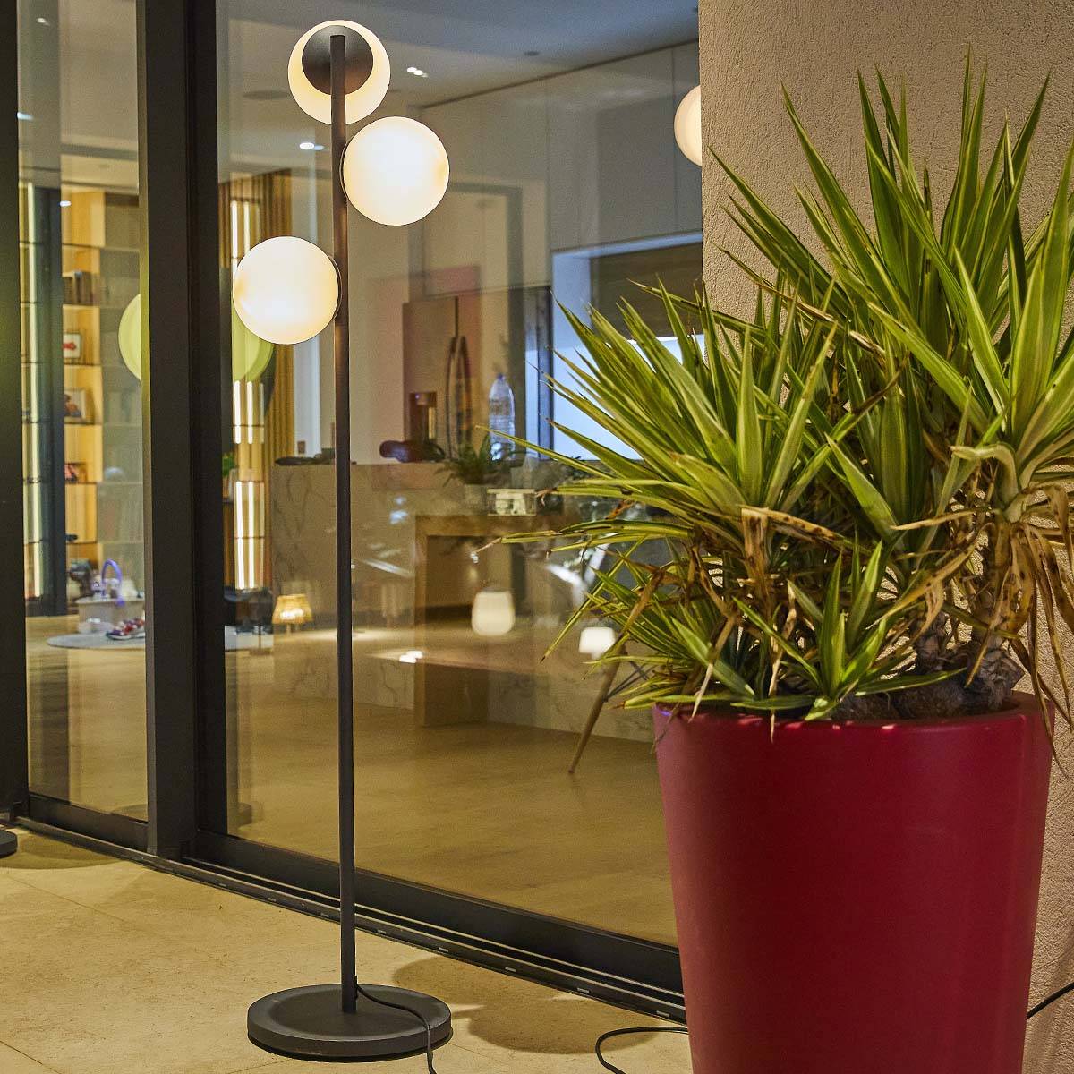 Lumisky - Lampadaire d'extérieur filaire GLOBY TREE E27 H175cm - Imagen 2