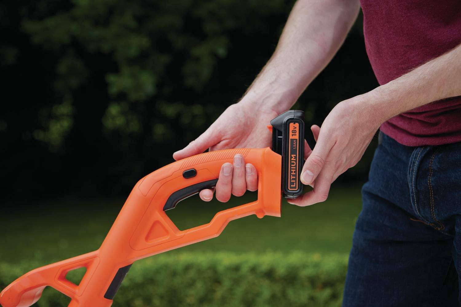 Coupe bordures sans fil - 25cm - BLACK+DECKER - avec 1 batterie 18V 2.0Ah - chargeur - ST182320-QW - Image 6